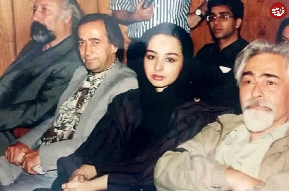 عکس؛ سفر در زمان؛ «ماهایا پطروسیان در کنار سیاوش طهمورث، سیروس گرجستانی و رویا تیموریان در آمریکا»؛ سال 1374
