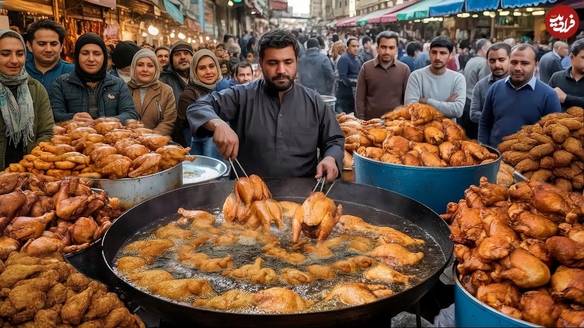 ببینید؛ غذای خیابانی در پاکستان؛ پخت مرغ به روش متفاوت پیشاوری ها