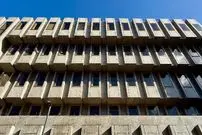 تصاویر| بنک هاوس؛ نمونه ای از معماری بروتالیسم اروپایی