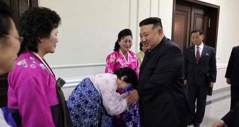 (ویدئو) رهبر کره شمالی خطاب به مادران: فرزندان را برای کار سخت تربیت کنید 
