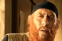 عکس| سفر در زمان؛ «ابوخوله» خارج از سریال بیگانگان با ظاهر متفاوت؛ سال 1404