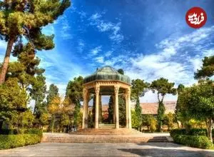عکس| سفر در زمان؛ مقبره حافظ در دوره قاجار