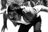 ببینید| سفر زمان؛ شوخی «رهبر انقلاب» با «مهدی فخیم زاده»؛ «شما طاغوتی هستید»