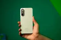 جدول| قیمت گوشی سامسونگ، شیائومی و آیفون امروز سه‌شنبه ۵ اسفند ۱۴۰۴