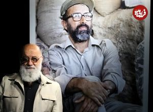 عکس؛ سفر به تاریخ؛ «شهید چمران» و برادرش «مهدی چمران» با لباس نظامی در جبهه
