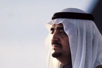 عکس؛ سفر در زمان؛ دیدار صمیمی «ملک فهد، پادشاه عربستان با صدام»؛ سال 57