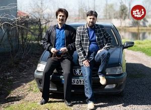 عکس| سفر در زمان؛ «نقی، بائو، رحمت و ارسطو» سریال پایتخت در حال والیبال بازی کردن در استخر؛ دهه 90