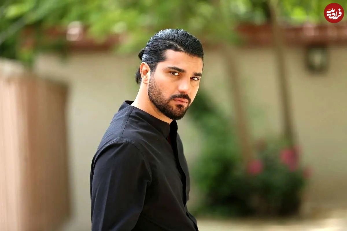 عکس؛ واکنش متفاوت سینا مهراد به حمله اسرائیل به ایران