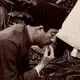 عکس| سفر زمان؛ شطرنج‌بازی همراهان شازدۀ قاجاری در جادۀ شمال؛ 124 سال قبل