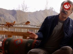 عکس؛ سفر در زمان؛ «مهران رجبی» در کنار همرزمان اش در جبهه و در داخل سنگر؛ دهه 60