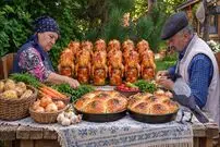 ببینید| غذای روستایی در آذربایجان؛ پخت مرغ به روشی متفاوت و در شیشه