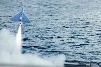 ببینید؛ شلیک غیرمنتظره اولین پهپاد انتحاری از پیشرفته‌ترین ناو جنگی آمریکا؛ زنگ خطر در خاورمیانه