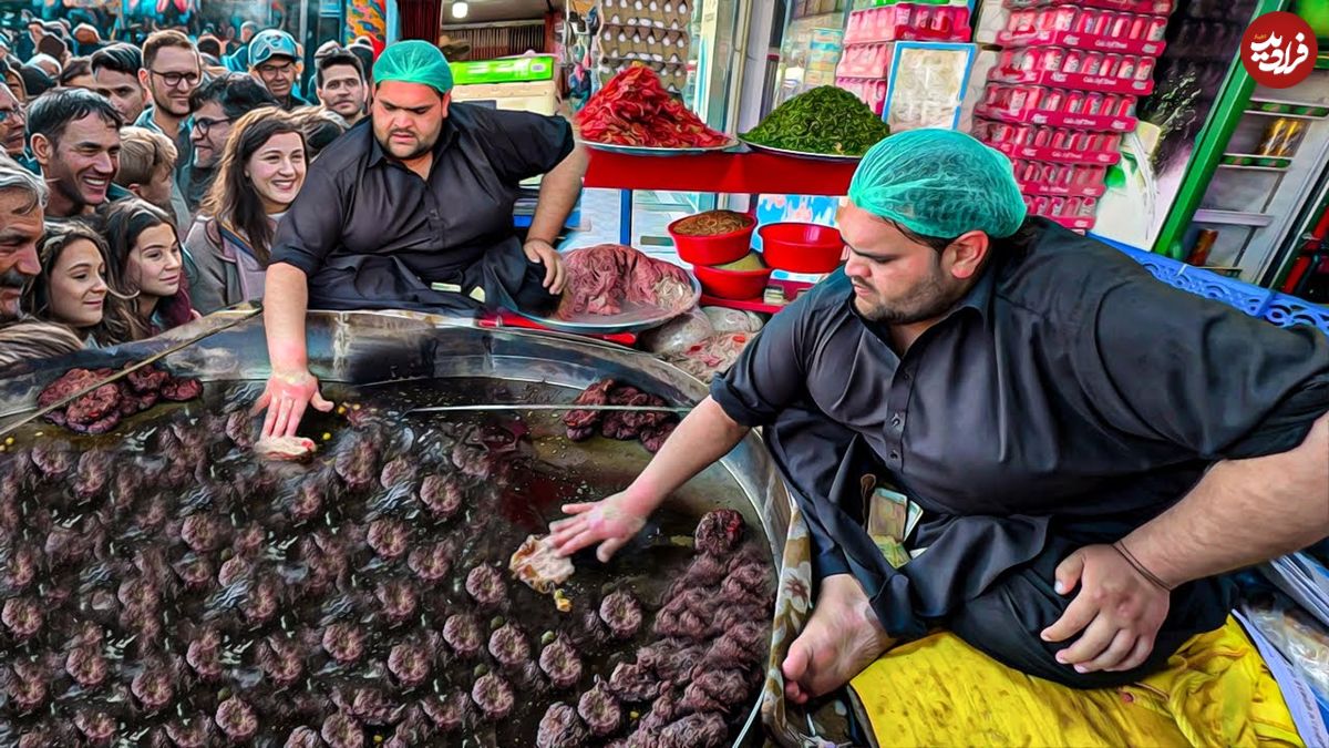 ببینید؛ غذای خیابانی در افغانستان؛ پخت 40 کیلو چپلی کباب محبوب در کابل