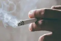 تاثیر سیگار بر مغز و خطر ابتلا به آلزایمر