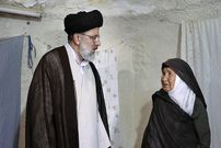 عکس؛ سفر به تاریخ؛ «سید ابراهیم رئیسی» با لباس احرام در سفر حج؛ سال 1373