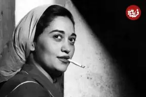 عکس| سفر در زمان؛ «مرضیه» خواننده قبل انقلاب با چادر نماز در دهه 60