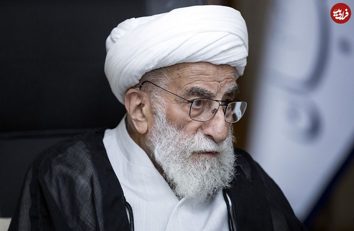 عکس؛ سفر به تاریخ؛ چهرۀ «آیت‌الله جنتی» در 45 سالگی در بازداشت؛ سال 1351