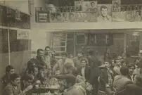 تصاویر؛ روایت نایاب از قهوه‌خانه هواداران پرسپولیس در دهه ۱۳۵۰ 