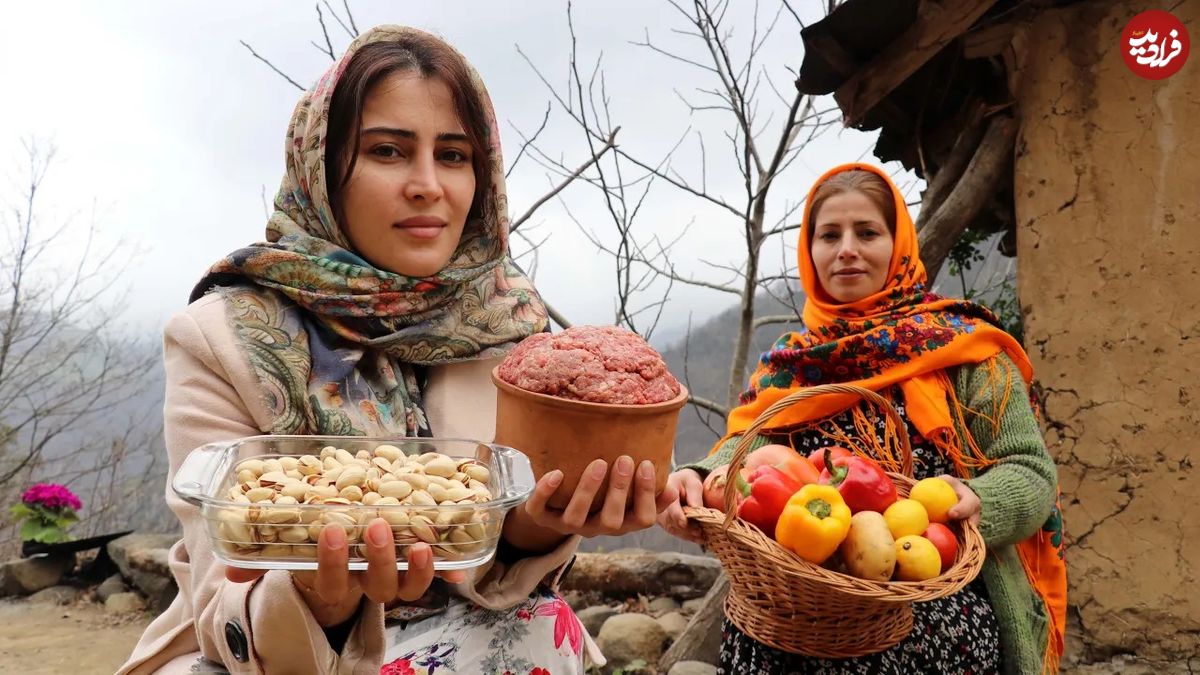 (ویدئو) غذای روستایی؛ طبخ جالب پسته پلو با کباب تابه ای توسط خانواده روستایی آستارایی