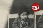 عکس| سفر زمان؛ عکس آتلیه‌ای پسر و برادرزادۀ حاکم شوشتر در زمان ناصرالدین شاه