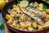 ببینید؛ طرز تهیه یک پاستا مدیترانه ای با ماهی به شیوه آشپز ایتالیایی