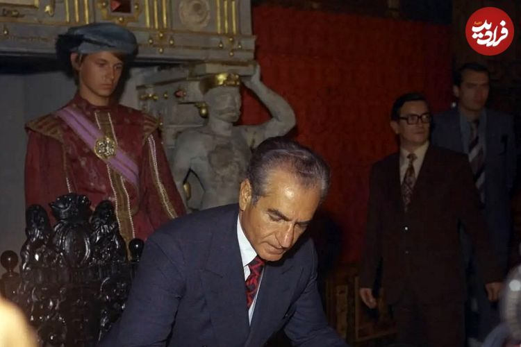 عکس| سفر در زمان؛ «محمدرضا پهلوی، فرح و نادر جهانبانی» در سفر لهستان؛ سال 1356
