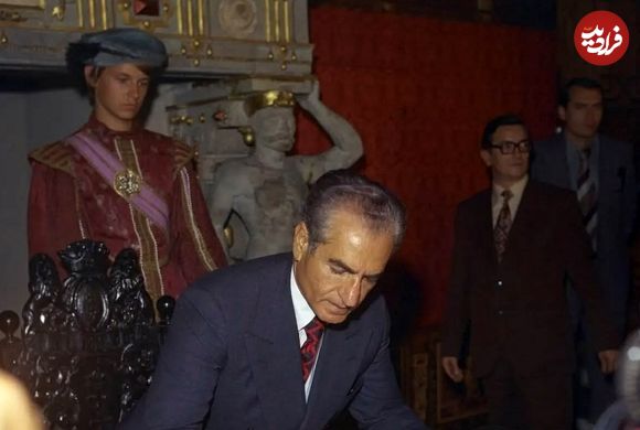 عکس| سفر در زمان؛ «محمدرضا پهلوی، فرح و نادر جهانبانی» در سفر لهستان؛ سال 1356