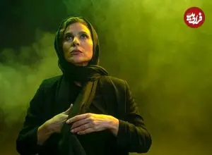 عکس| سفر در زمان؛ «سحر دولتشاهی» در مراسم اکران فیلم آتابای؛ سال 1400