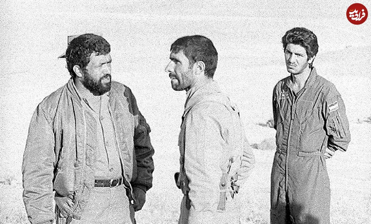 عکس؛ سفر در زمان؛ «صیاد شیرازی» در کنار رهبر انقلاب در حال بازدید از دانشکده افسری؛ سال 1360
