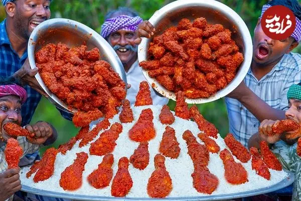 ببینید| غذای روستایی در هند؛ تهیه بال مرغ سوخاری با سس گوجه فرنگی در طبیعت