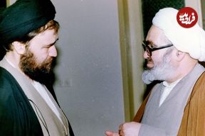 عکس؛ سفر در زمان؛ «حسینعلی منتظری و رهبر انقلاب» در نماز جمعه تهران؛ سال 58
