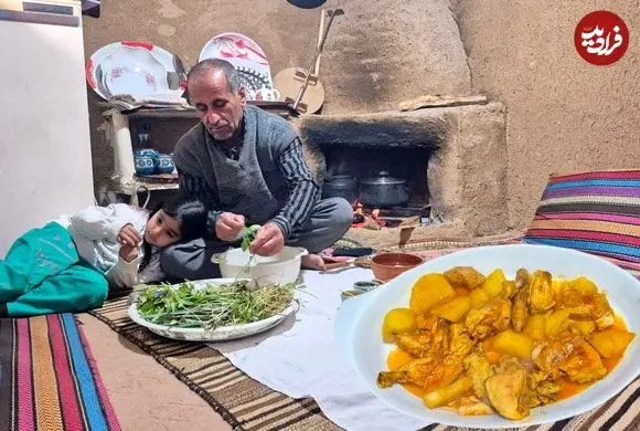ببینید| غذای روستایی در ایران؛ پخت آبگوشت مرغ به روشی متفاوت