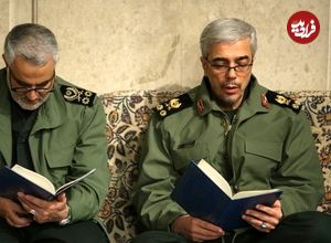 عکس؛ سفر به تاریخ؛ لحظۀ دراز کشیدن «سرلشکر باقری» 22 ساله در قبر برادر شهیدش؛ سال 1361