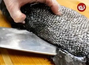 ببینید| غذای خیابانی در آمریکا؛ تهیه غذا با ماهی سیاه به همراه ژامبون در نیویورک