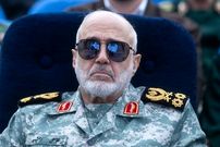 عکس؛ سفر به تاریخ؛ «سردار رشید» در جبهه در کنار «سردار سلیمانی، حاج همت، خرازی و احمد کاظمی»