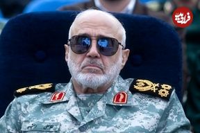 عکس؛ سفر به تاریخ؛ «سردار رشید» در جبهه در کنار «سردار سلیمانی، حاج همت، خرازی و احمد کاظمی»