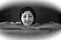 عکس| سفر زمان؛ «ملک ایرج و شیرین» فرزندان همایون‌دخت و نوه‌های احمدشاه قاجار در اروپا