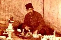 عکس| سفر زمان؛ ناصرالدین شاه و آرایشگر مخصوصش حاج حیدر در شکارگاه