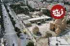 عکس| سفر زمان؛ زن دامغانی در آستانۀ در خانه‌اش؛ 94 سال قبل