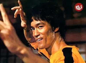 عکس| سفر در زمان؛ «بروسلی» سر صحنه فیلم «اژدها وارد می‌شود»؛ سال 1351