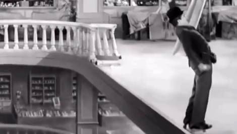 (ویدئو) نبوغ چارلی چاپلین در ساخت فیلم، آن‌هم در ۸۸ سال قبل؛ استفاده از یک حقه سینمایی فوق‌العاده جالب 