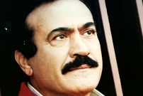 عکس| سفر در زمان؛ «فریدون فرخزاد و ترانه سندوزی» در آتلیه عکاسی و در روز عروسی شان؛ سال 52