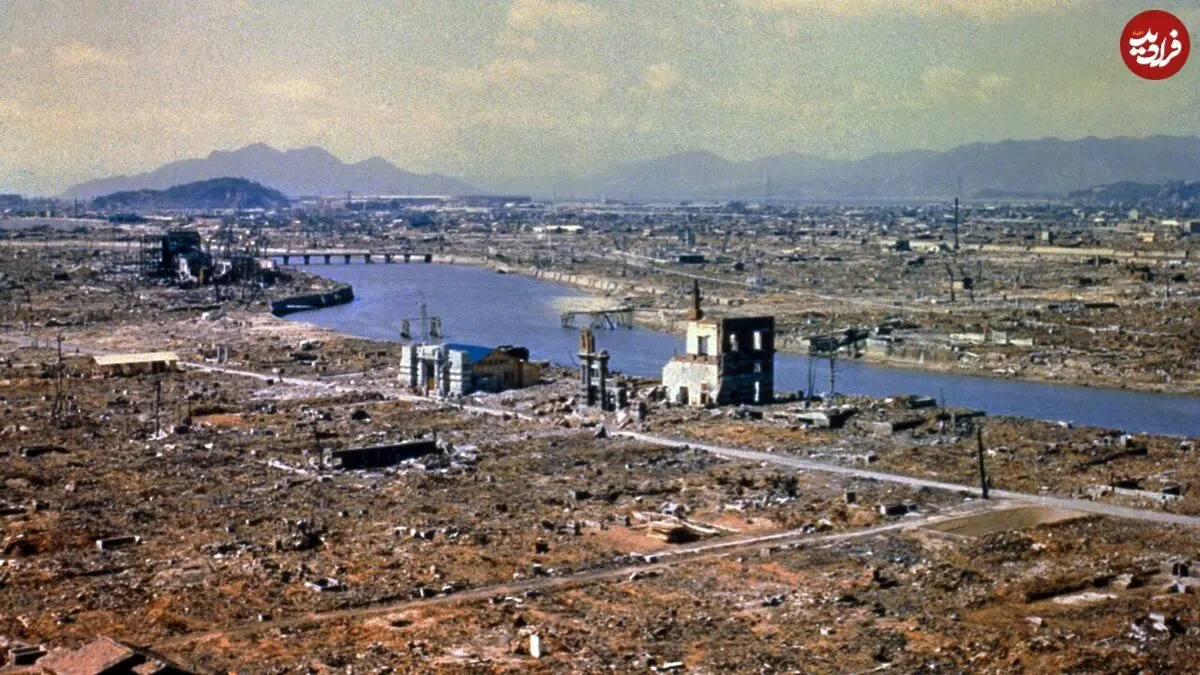 عکس| سفر در زمان؛ «یک مادر ژاپنی با پسرش» در هیروشیما، 4 ماه بعد بمباران اتمی؛ سال 1324