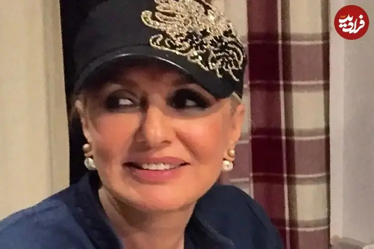 عکس| سفر به گذشته؛ گوگوش در 22 سالگی و در خانه اش در تهران؛ سال 51