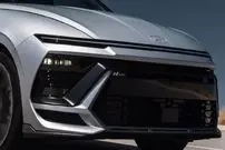 عکس؛ هیوندای سوناتا ۲۰۲۷: بازگشت شگفت‌انگیز به طراحی رترو با الهام از گذشته