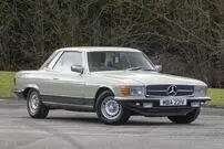 تصاویر| مرسدس بنز اتاق شکاری 450SLC؛ یک خودروی لوکسِ 54 ساله