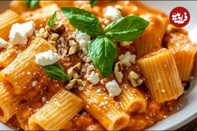 ببینید؛ طرز تهیه یک پاستای مدیترانه ای مخصوص تابستان در 5 دقیقه!