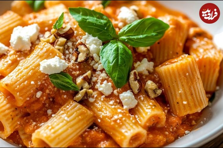 ببینید؛ طرز تهیه یک پاستای مدیترانه ای مخصوص تابستان در 5 دقیقه!