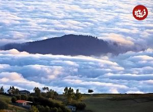 (ویدئو) طبیعت زیبای روستای فیلبند بر فراز اقیانوسی از ابر