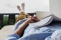 ۲۱ فایده باورنکردنی سکوت که نمی‌دانید
